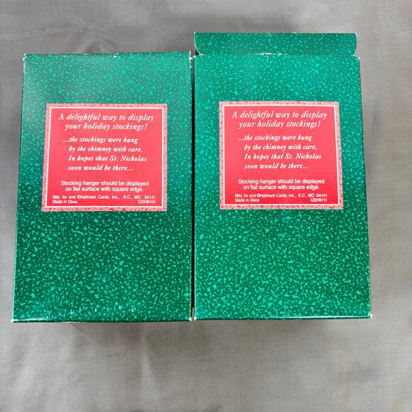 Stocking Hangers Santa Claus & Mrs. Santa Hallmark Resin EUC Set of 2 Multicolor - Picture 4 of 6
